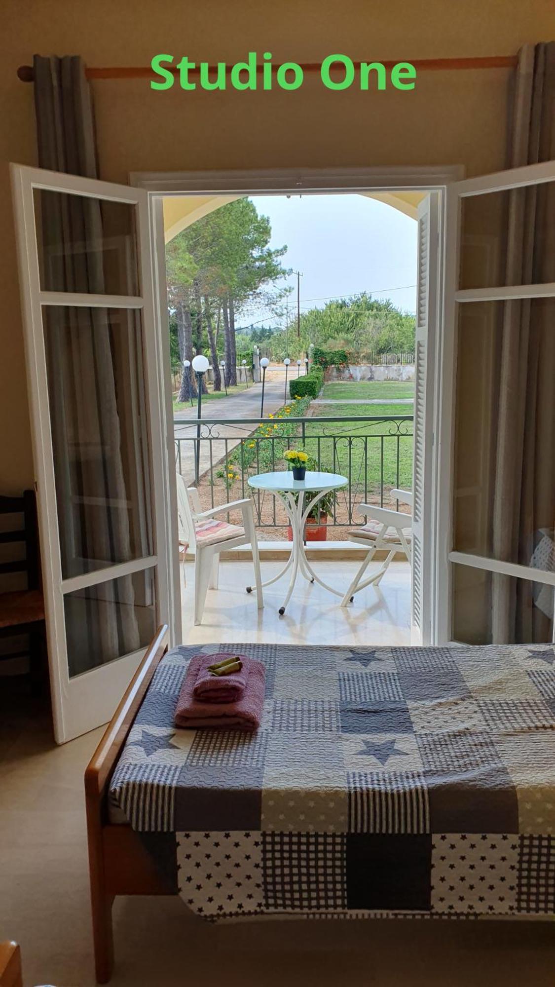 Kivotos Apartment Roda (Corfu)